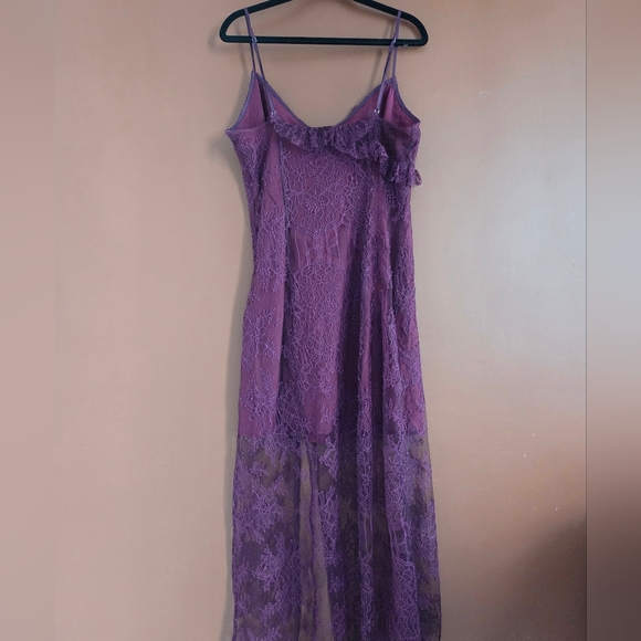 Urban Outfitters Burgundy Lace Dress - Picture 4 of 8